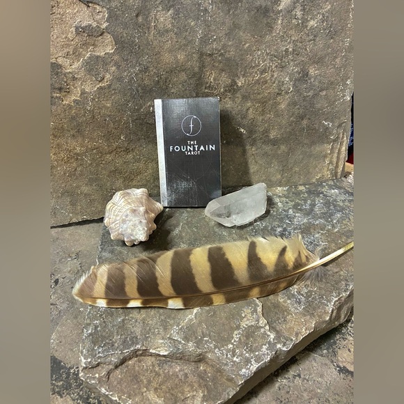 The Fountain Tarot Cards - Picture 3 of 8